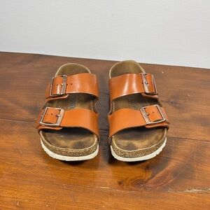 Birkenstock Arizona Classic Two-Strap Leather Slide Sandals Woman Size 9